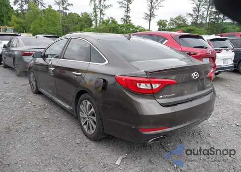 2015 Hyundai Sonata Sport z USA, uszkodzony, nr VIN 5NPE34AF2FH183307